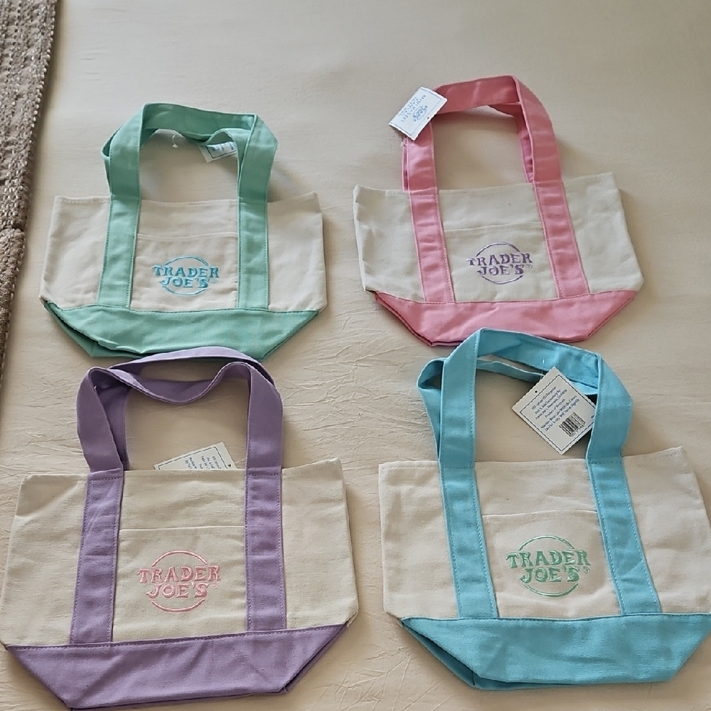 Trader Joe's Canvas Tote Bags Set